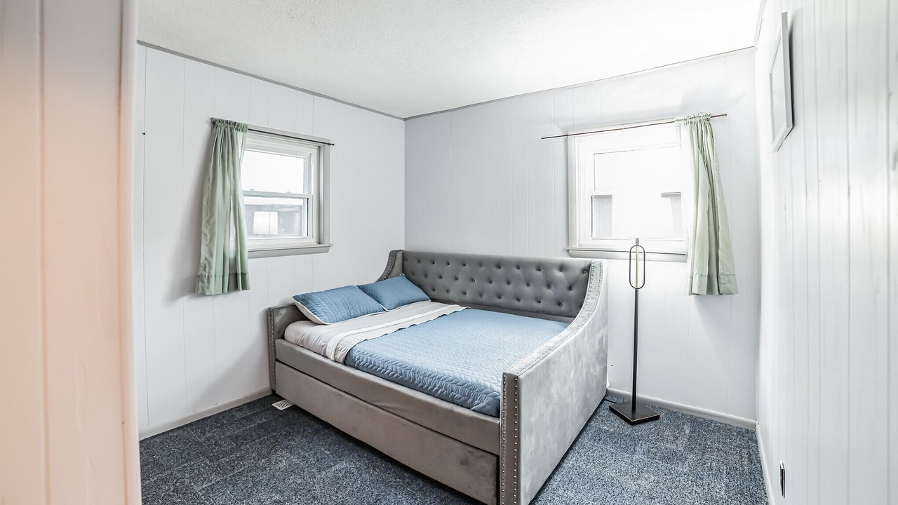 Photo of Bedroom in Grayling