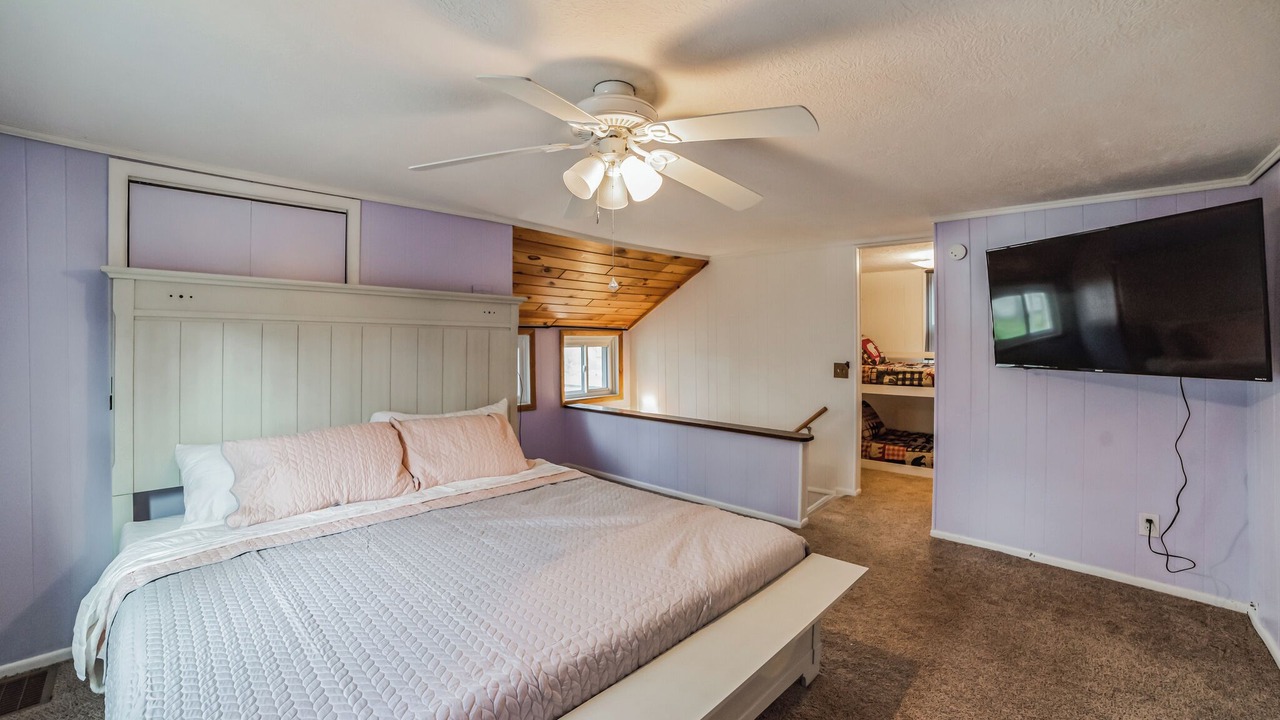 Photo of Bedroom in Grayling