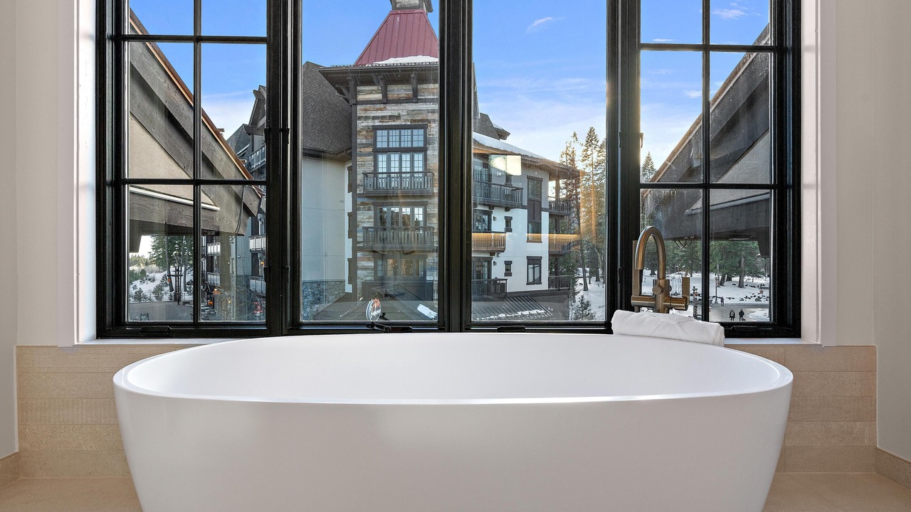 Photo of Bathroom in Tamarack Resort