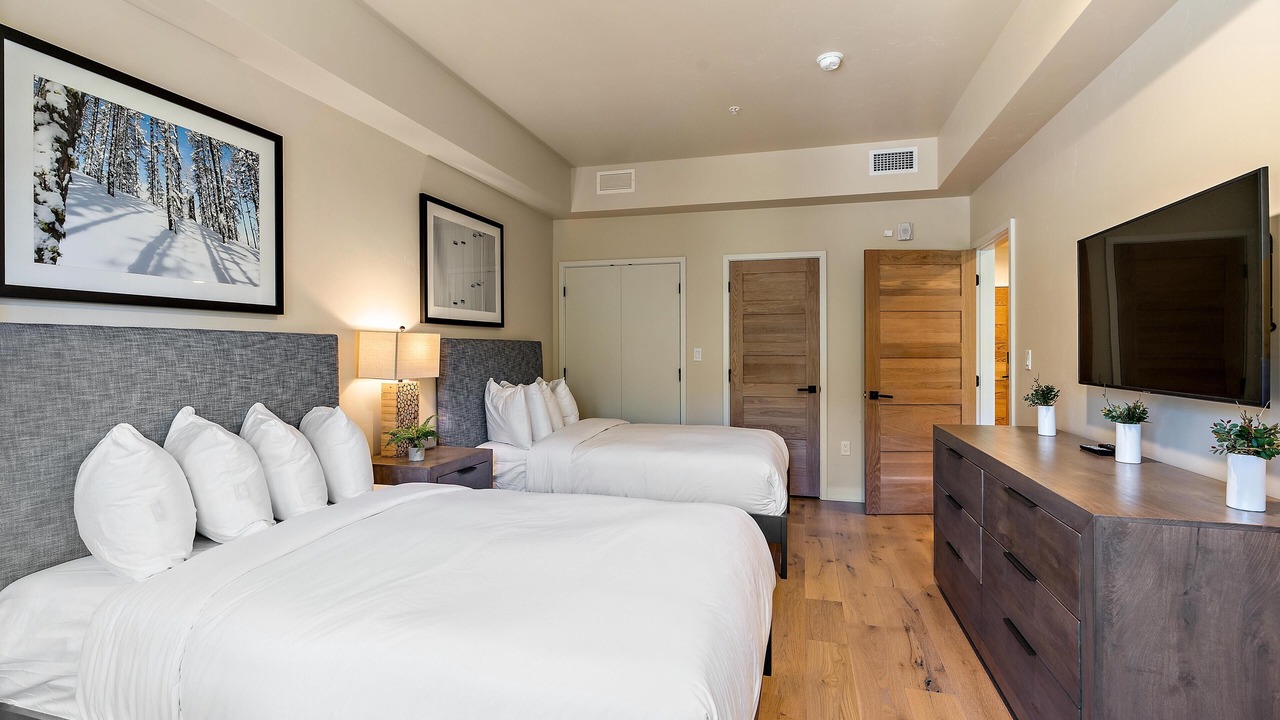 Photo of Bedroom in Tamarack Resort