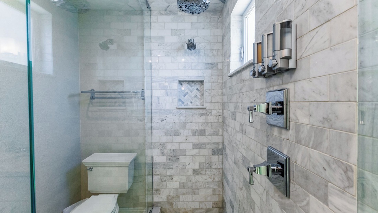 Photo of Bathroom in Cactus Acres