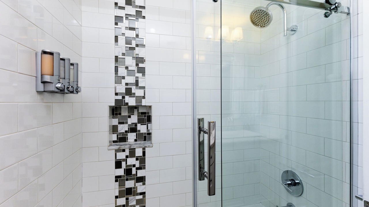 Photo of Bathroom in Cactus Acres