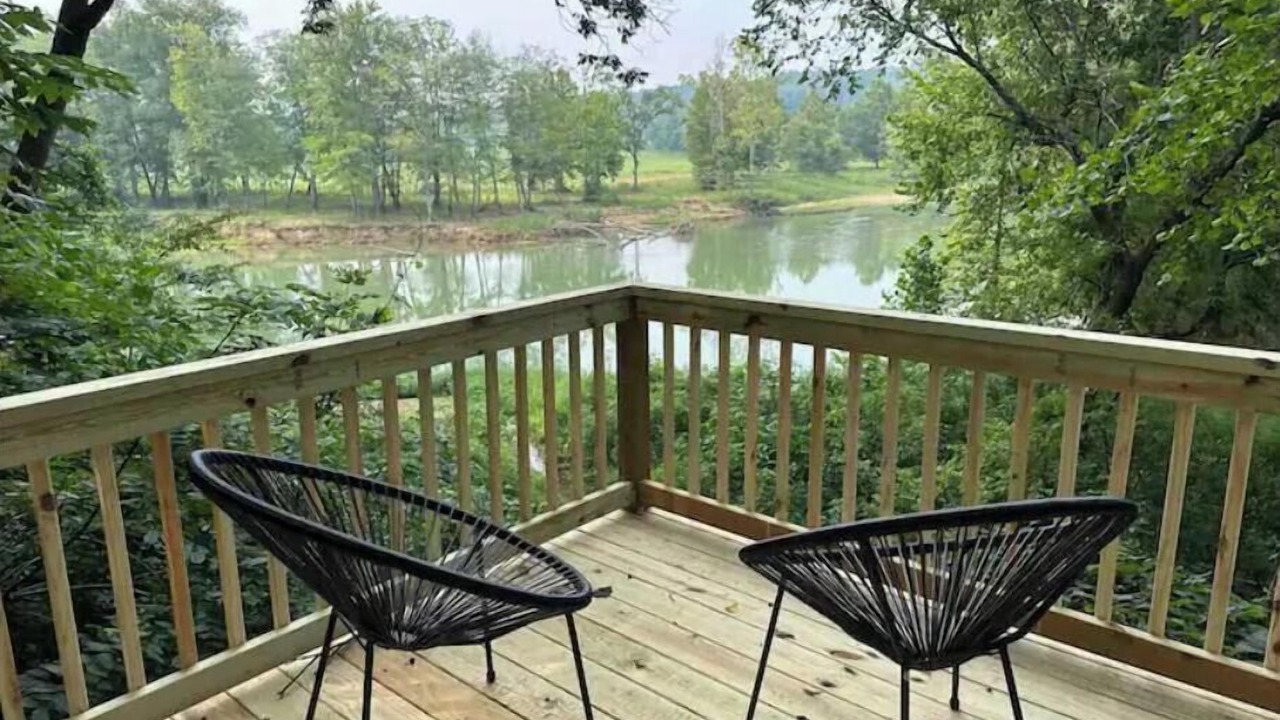 Photo of Outdoor in Lobelville