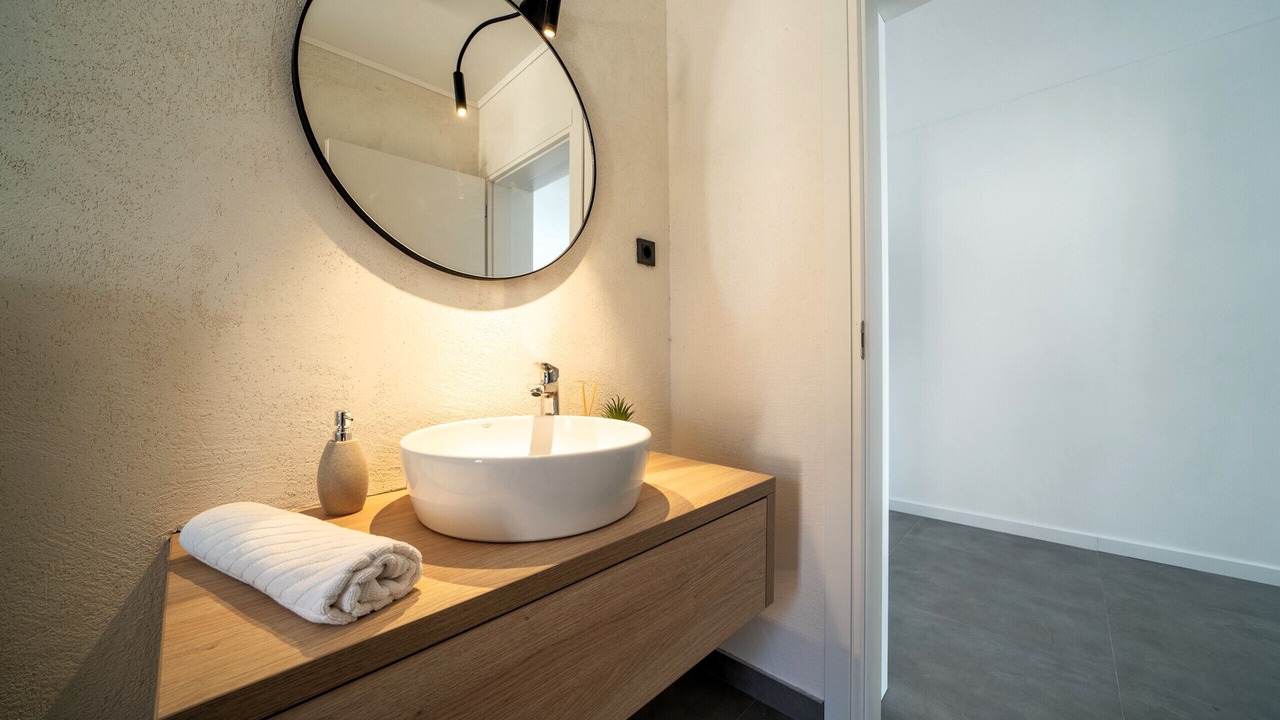 Photo of Bathroom in Sumartin