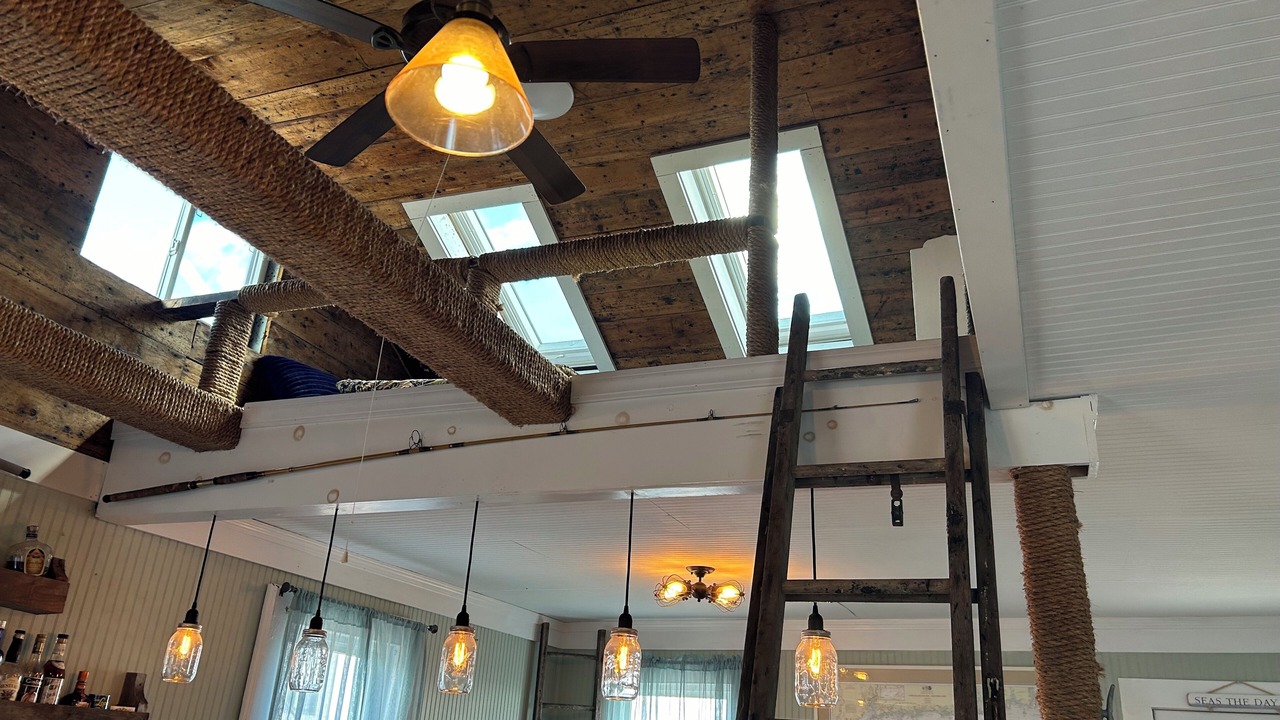 Photo of Others in Morgan Point