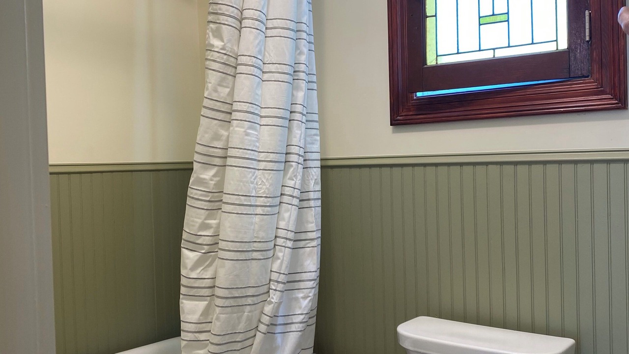Photo of Bathroom in New Iberia