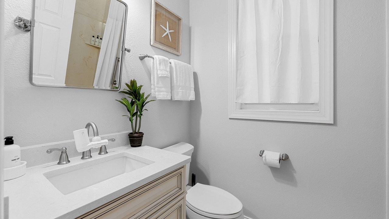 Photo of Bathroom in Atlantic Shores