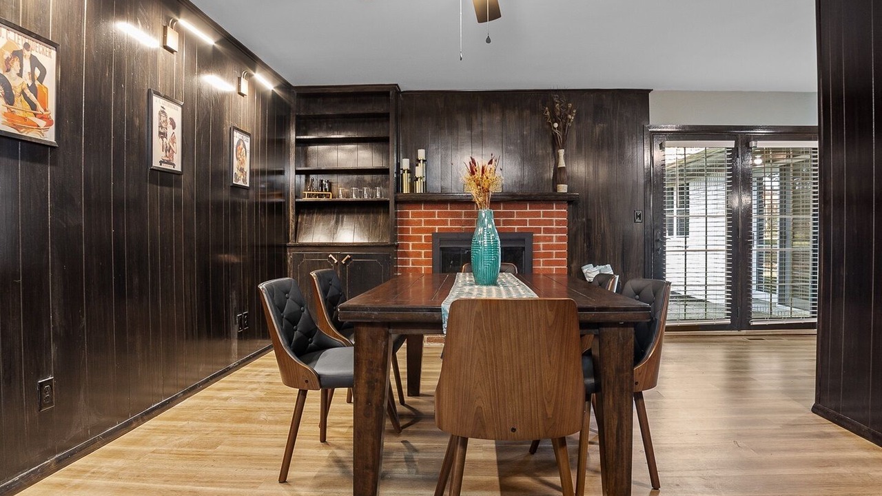 Photo of Livingroom in South Tulsa