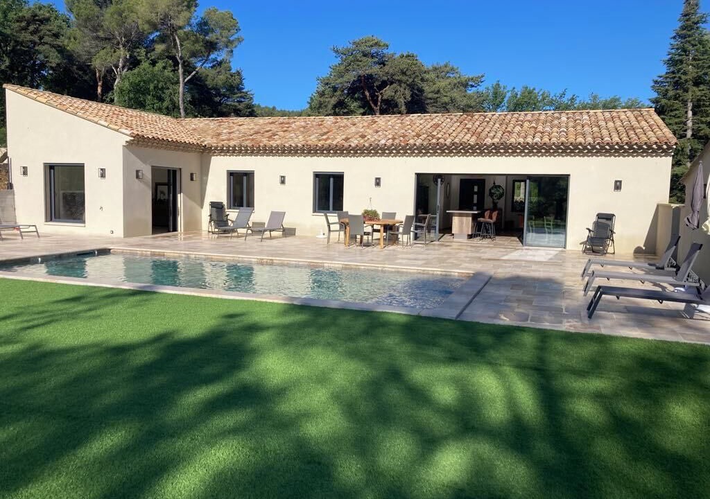 Photo of Outdoor in Faucon