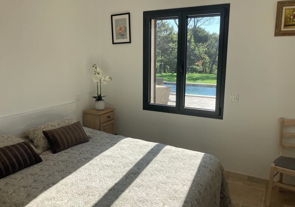 Photo of Bedroom in Faucon