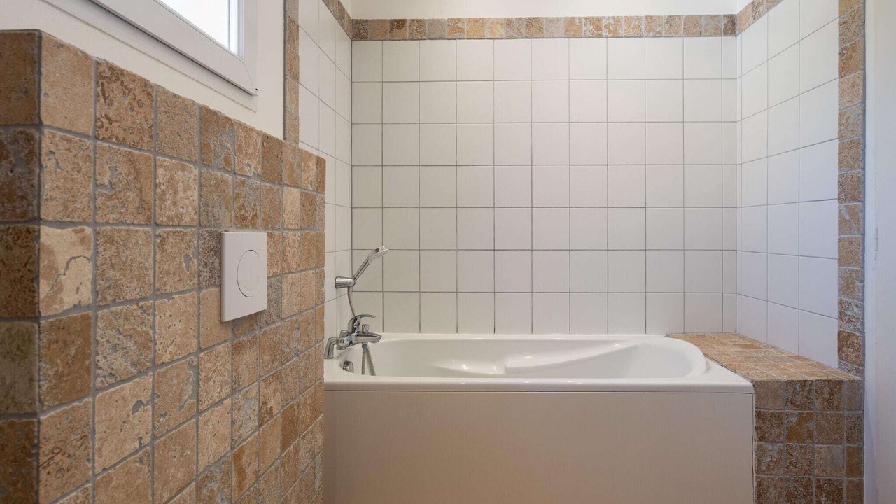Photo of Bathroom in Montbrun-des-Corbieres