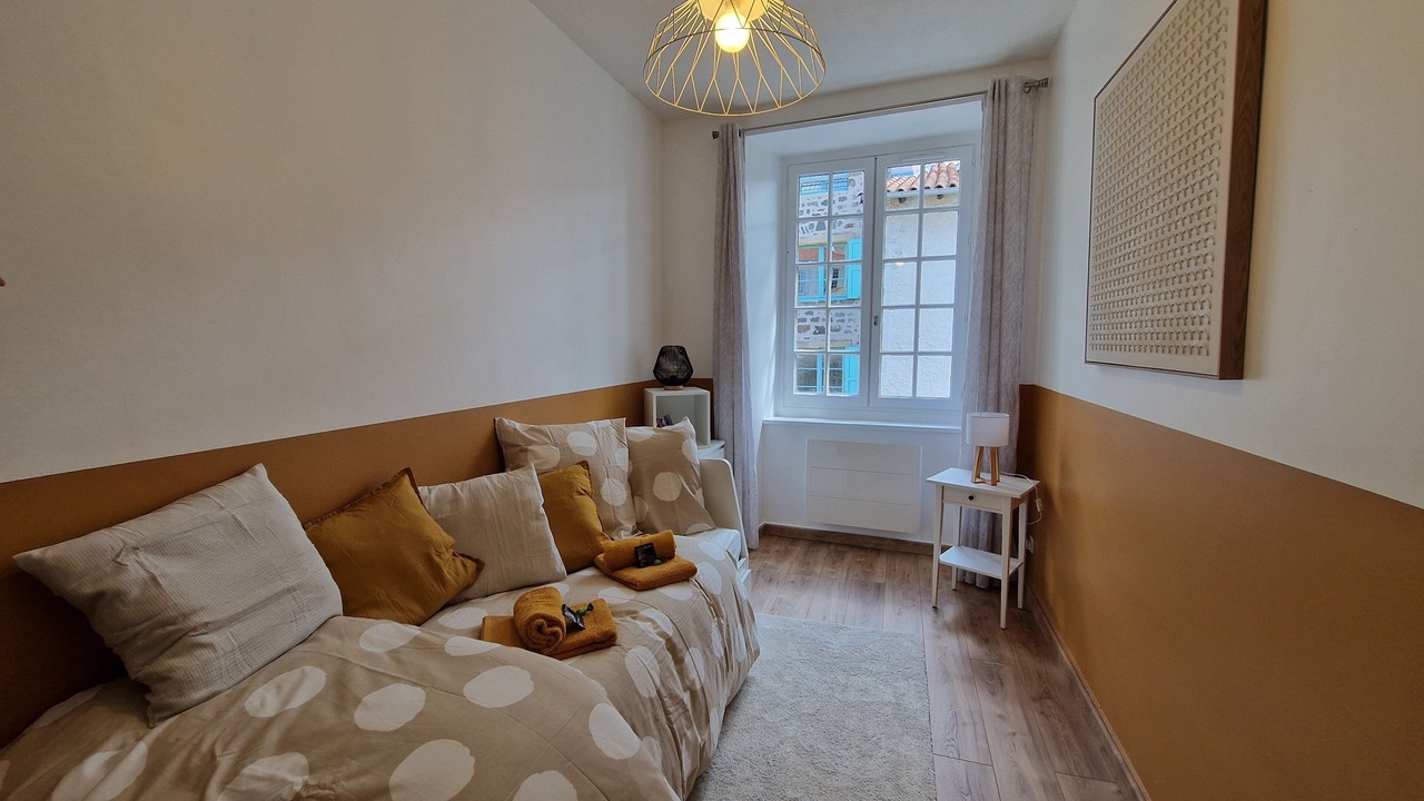 Photo of Bedroom in Le Puy-en-Velay