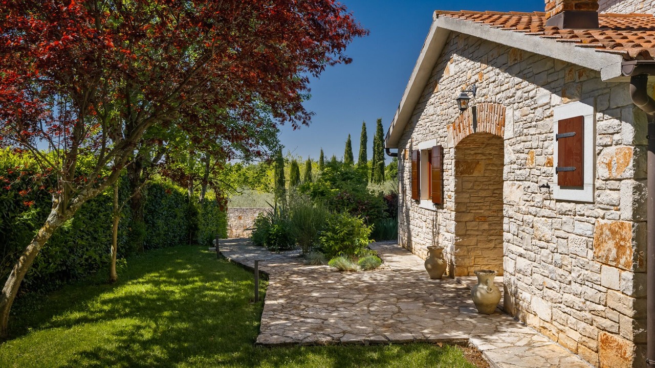 Photo of Outdoor in Cehici
