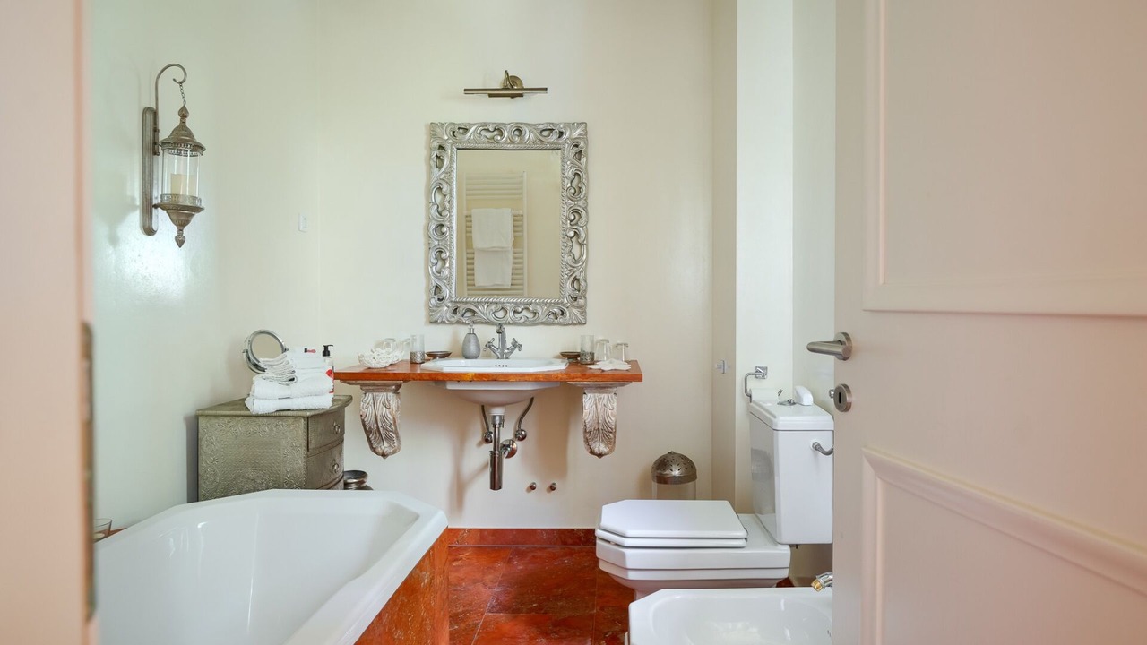 Photo of Bathroom in Cehici