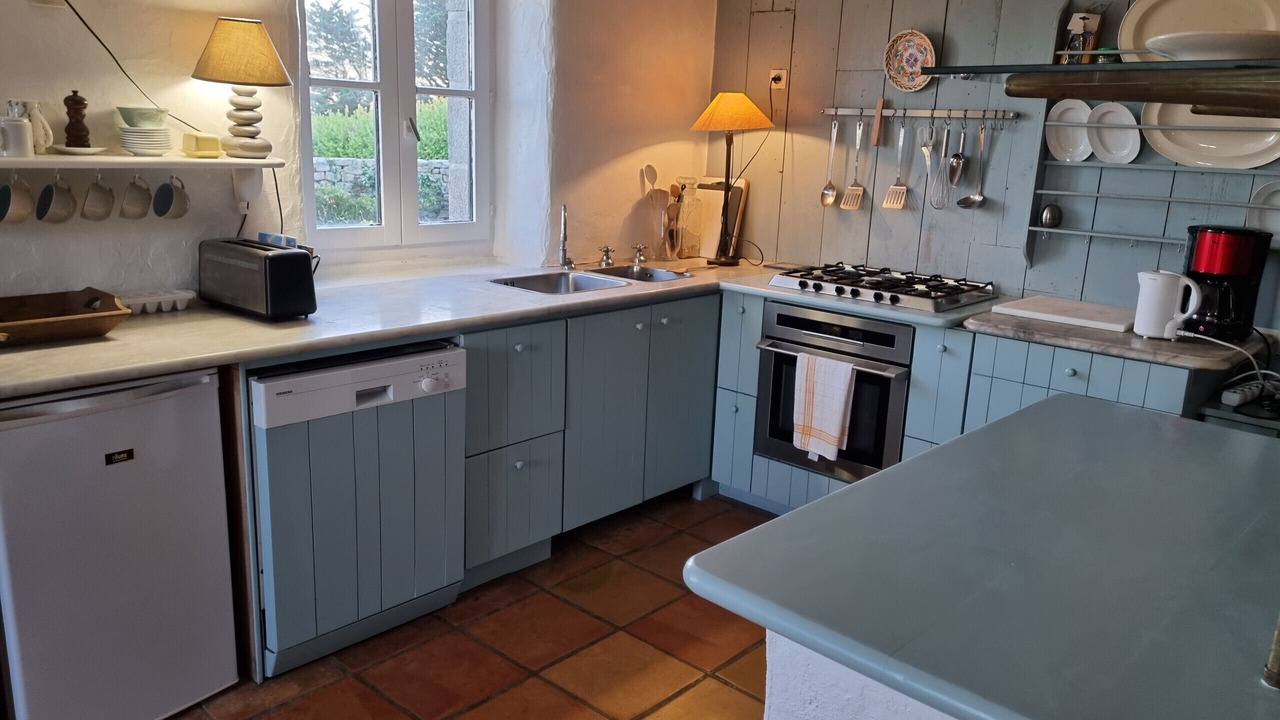 Photo of Others in Esquibien