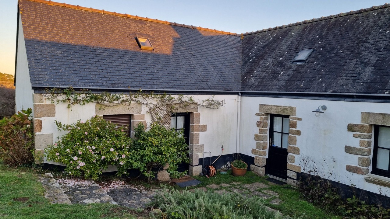 Photo of Others in Esquibien