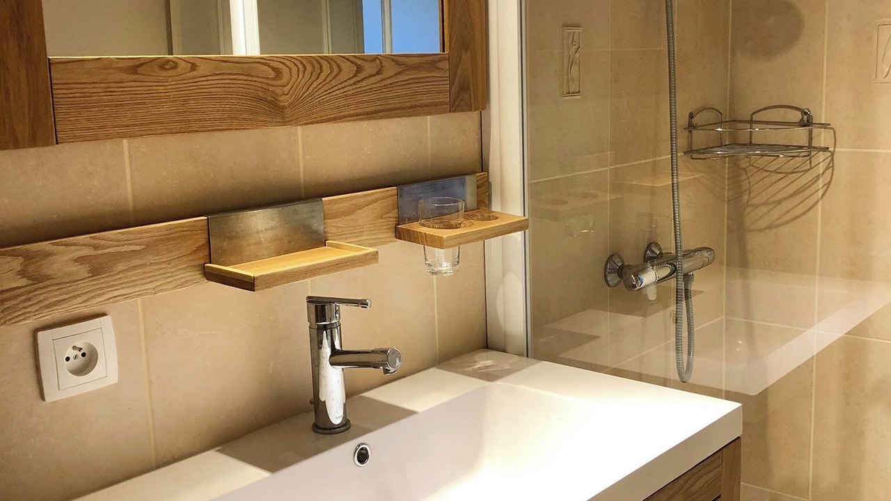 Photo of Bathroom in Saint-Patrice