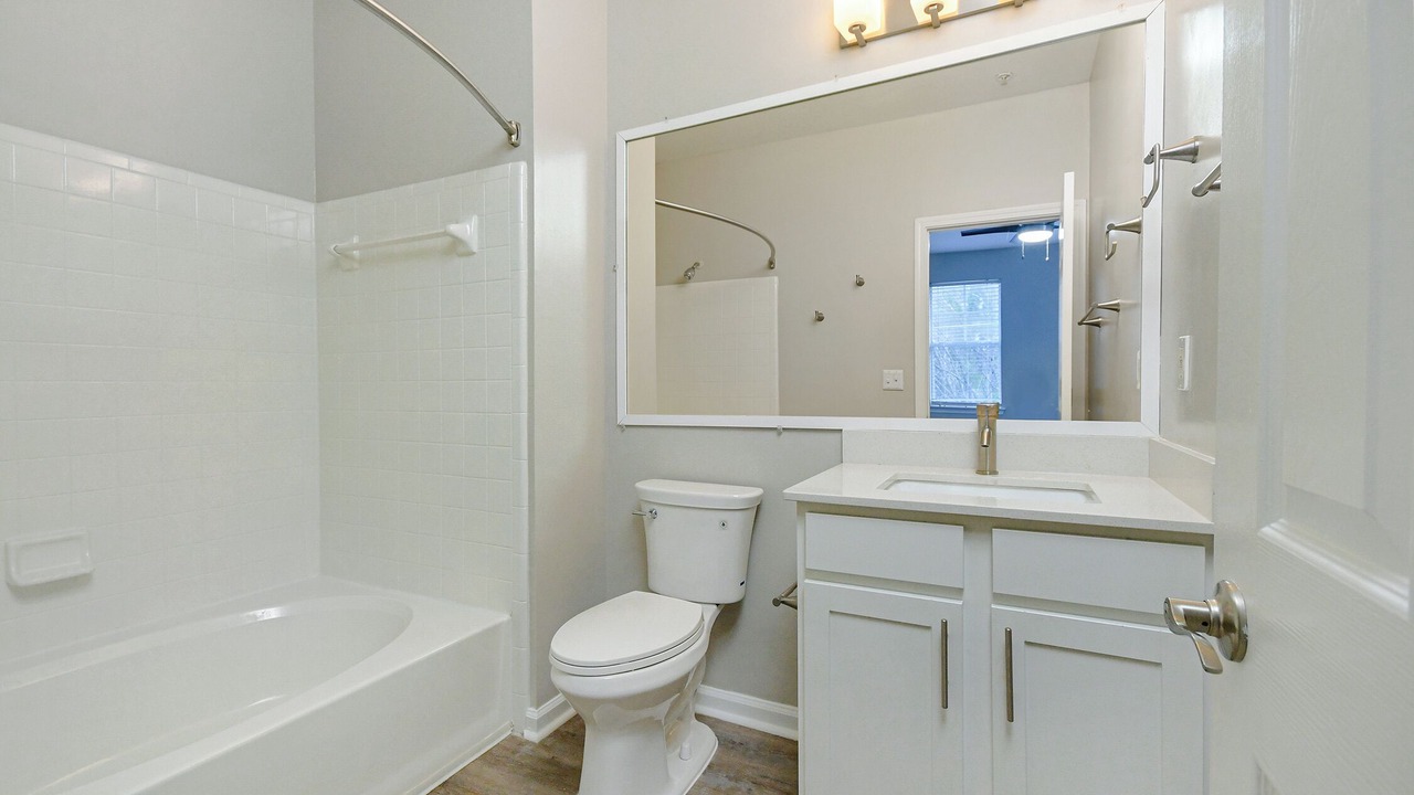 Photo of Bathroom in Suwanee