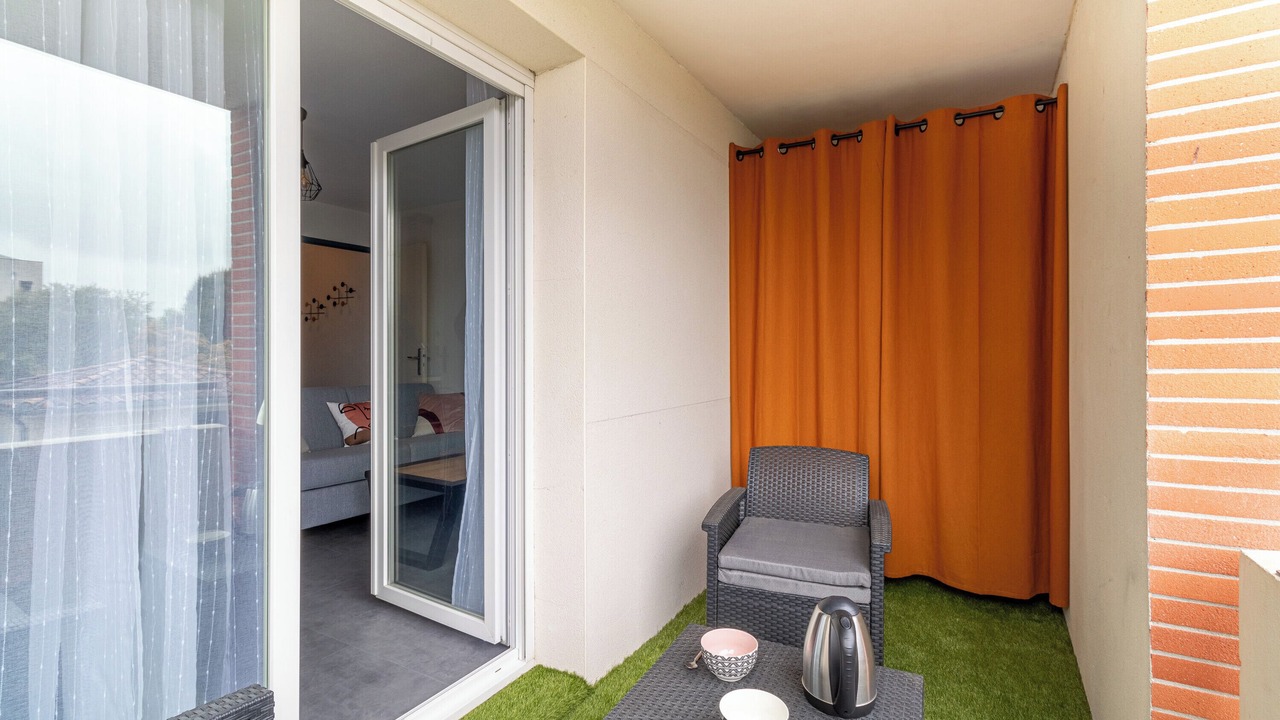 Photo of Patio Balcony in Lalande-Grand Selve