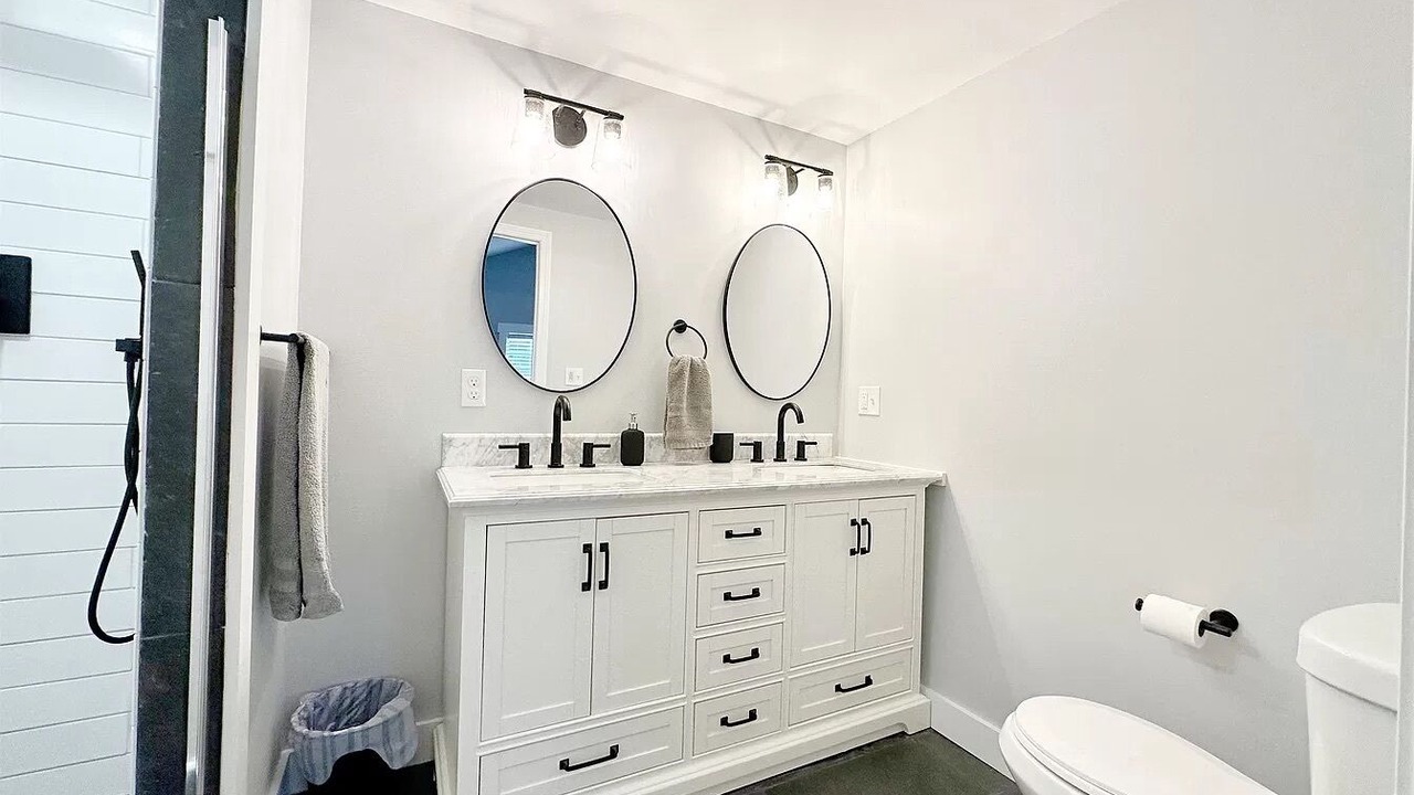 Photo of Bathroom in Conway