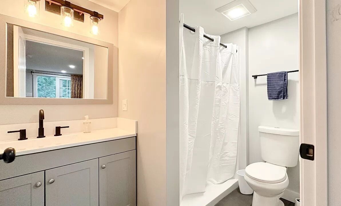 Photo of Bathroom in Conway