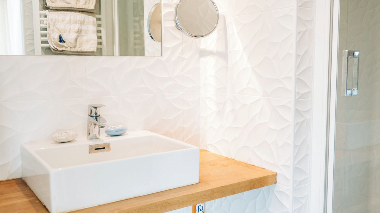 Photo of Bathroom in Carantec