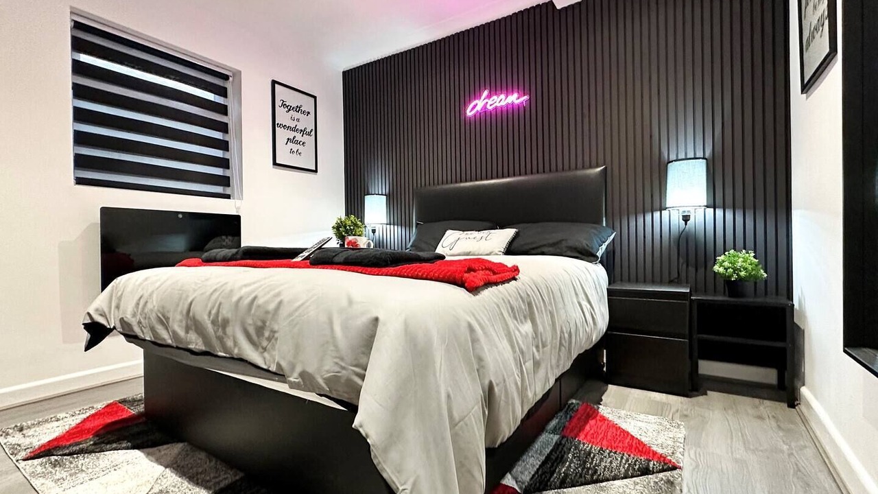 Photo of Bedroom in Enfield Highway