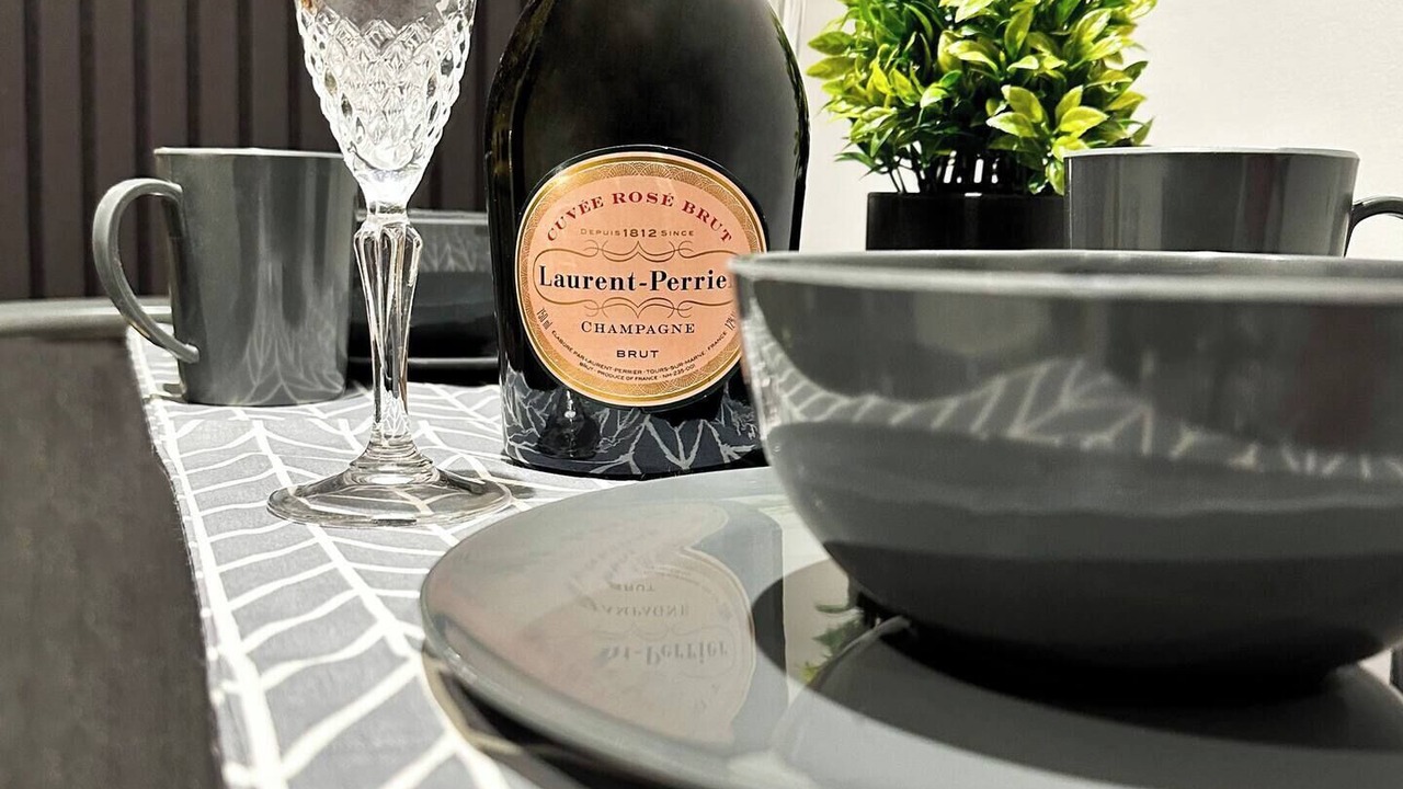 Photo of Others in Enfield Highway