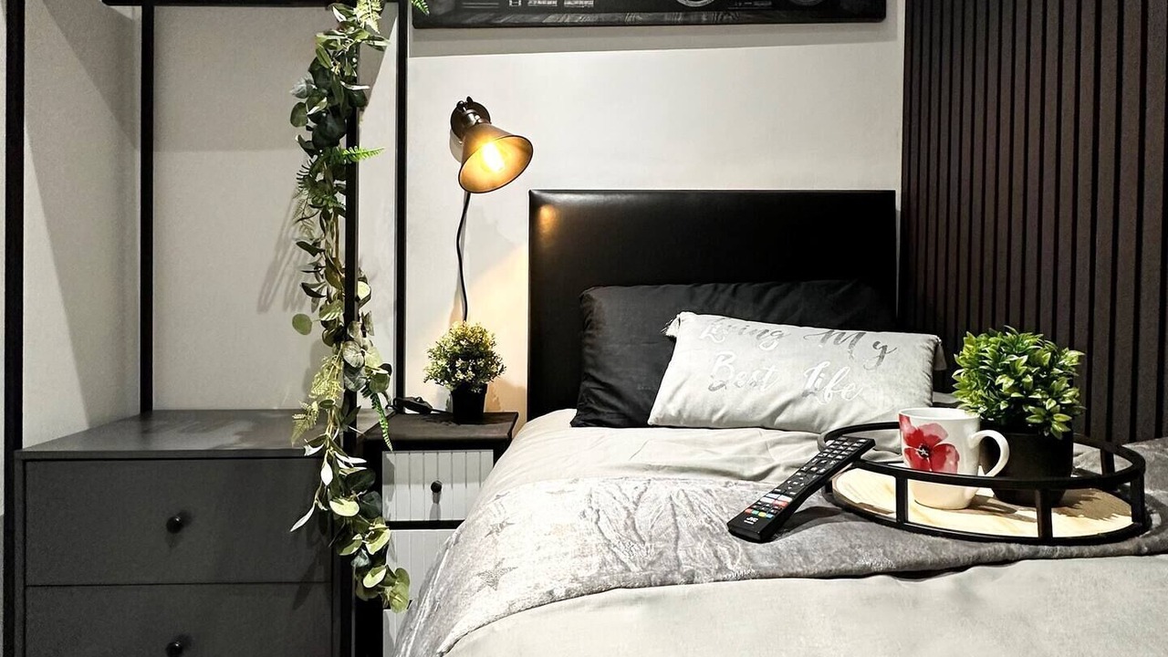 Photo of Bedroom in Enfield Highway