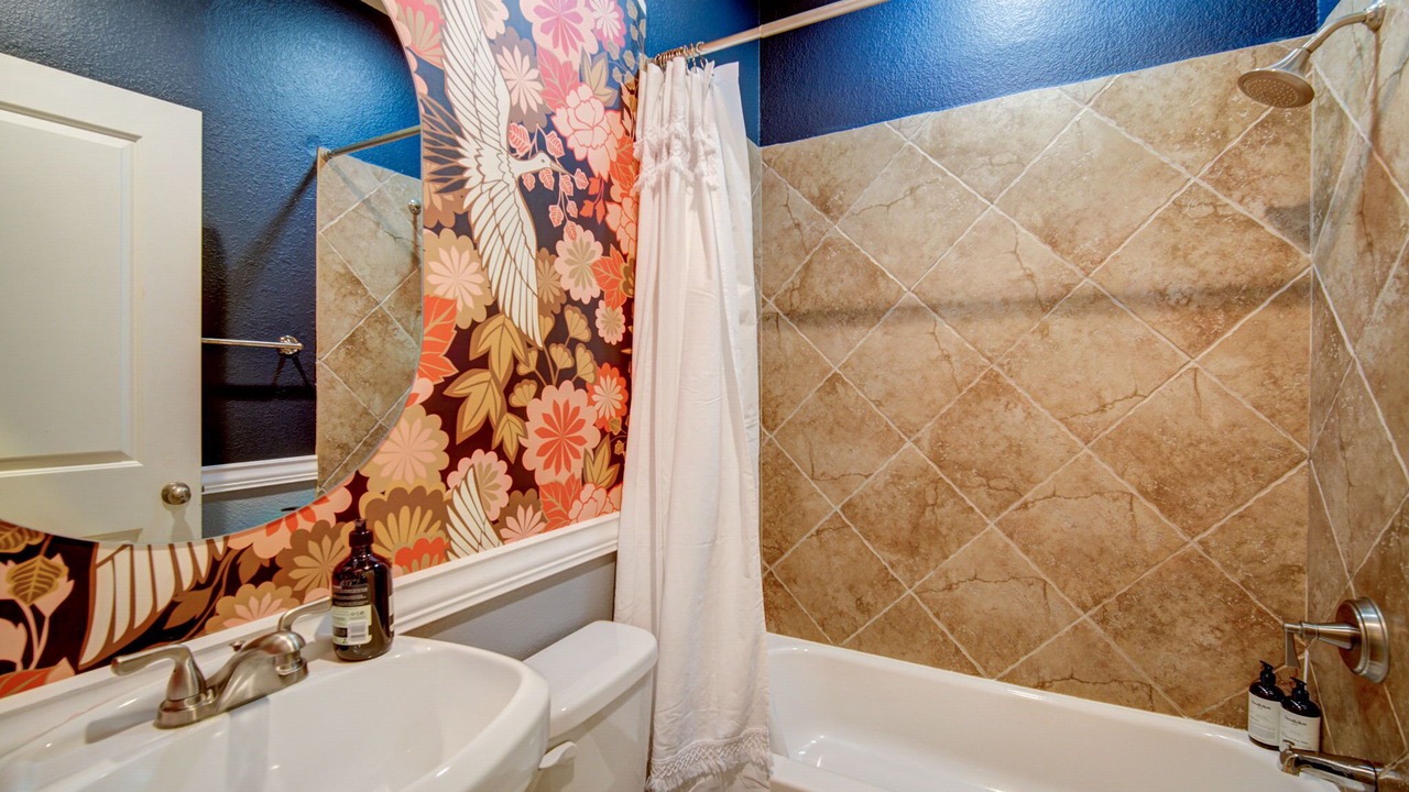 Photo of Bathroom in Blackshear-Prospect Hill