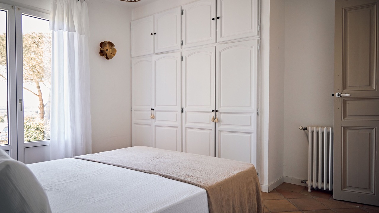 Photo of Bedroom in Flourens