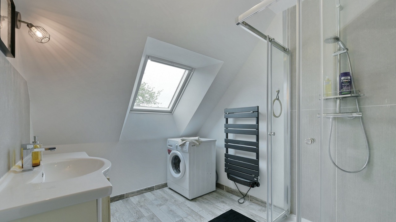 Photo of Bathroom in Auvers-sous-Montfaucon