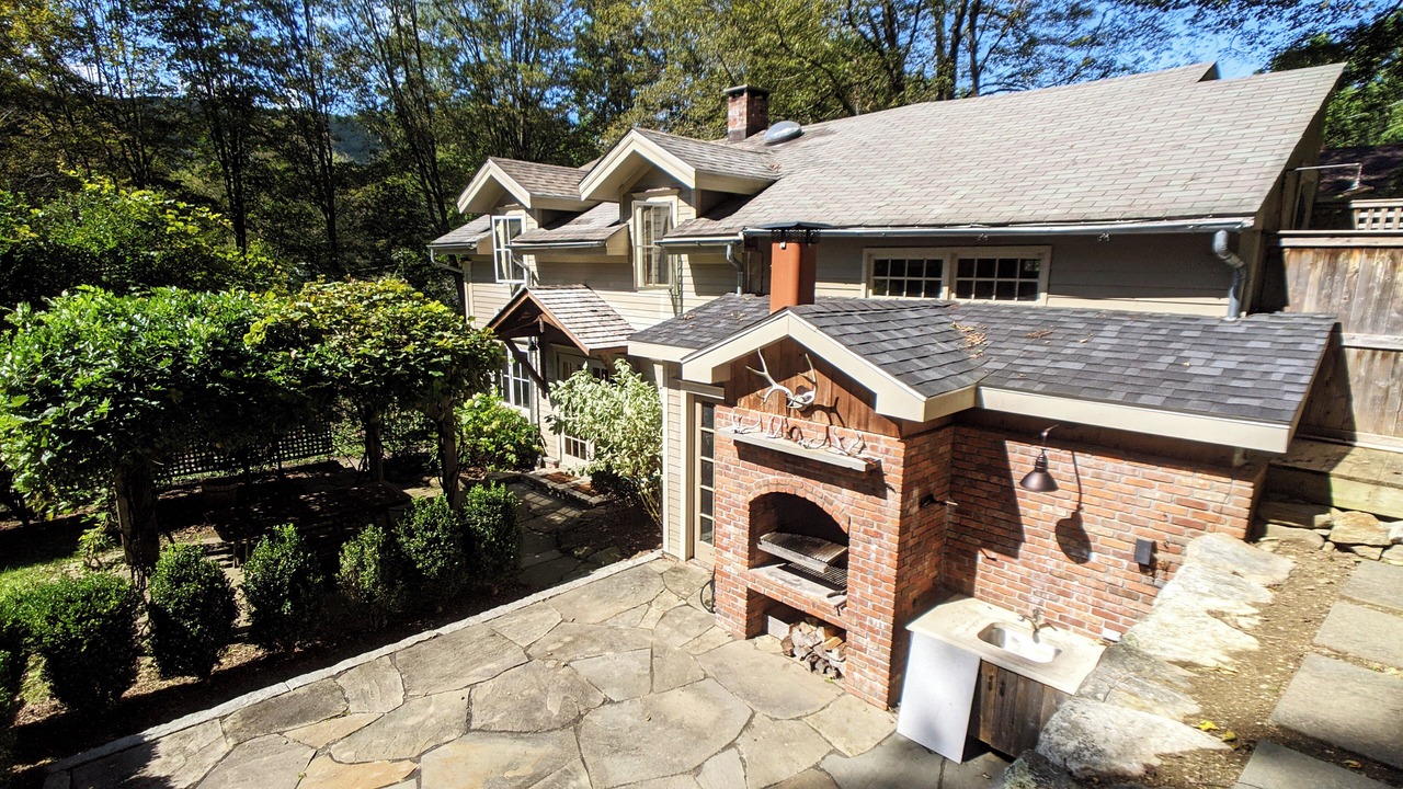 Photo of Patio Balcony in West Cornwall