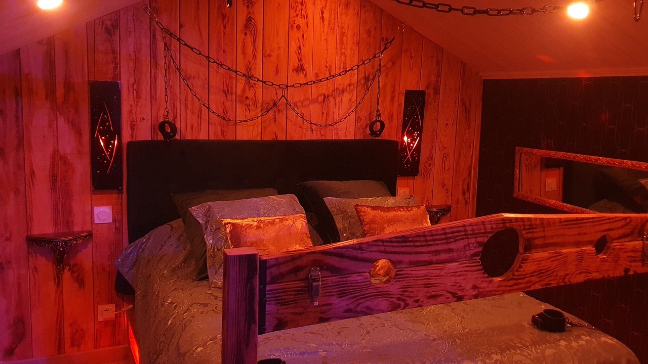 Photo of Bedroom in Chateau-Guibert