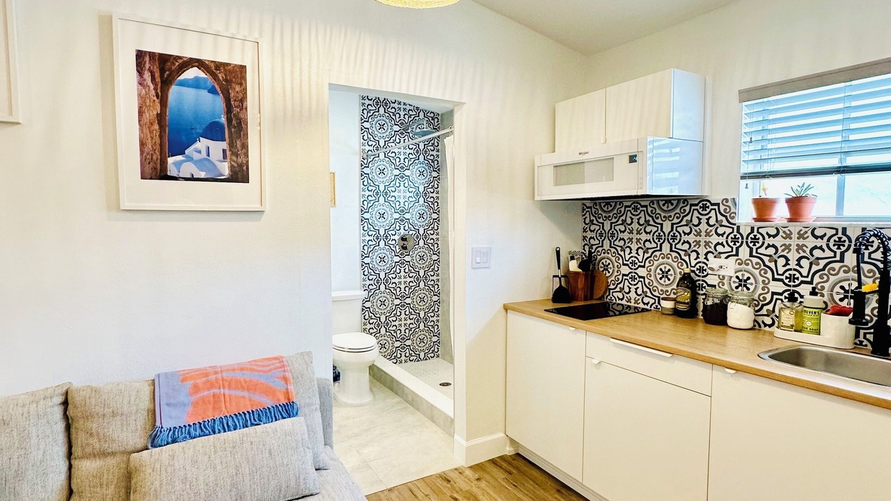 Photo of Livingroom in Downtown Zephyrhills