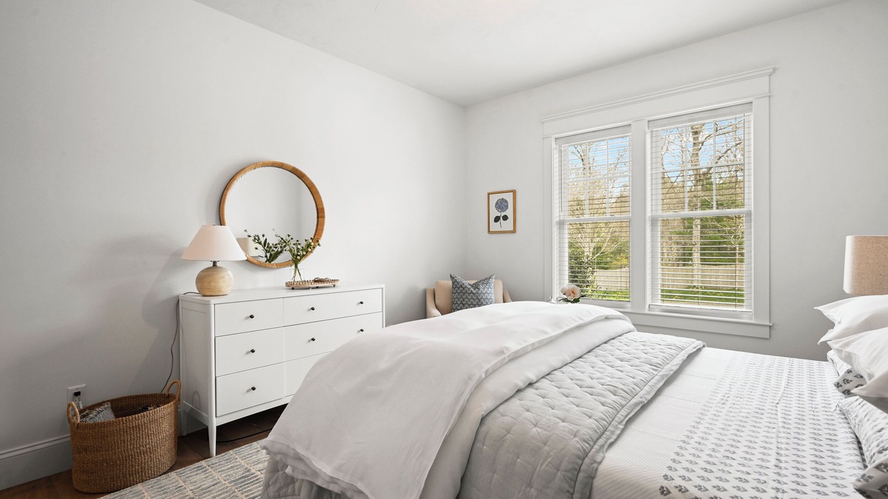 Photo of Bedroom in Mashpee