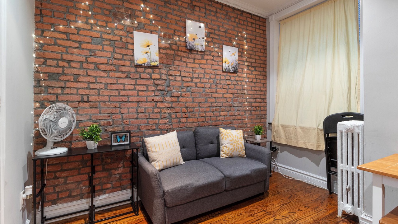 Photo of Livingroom in Kips Bay