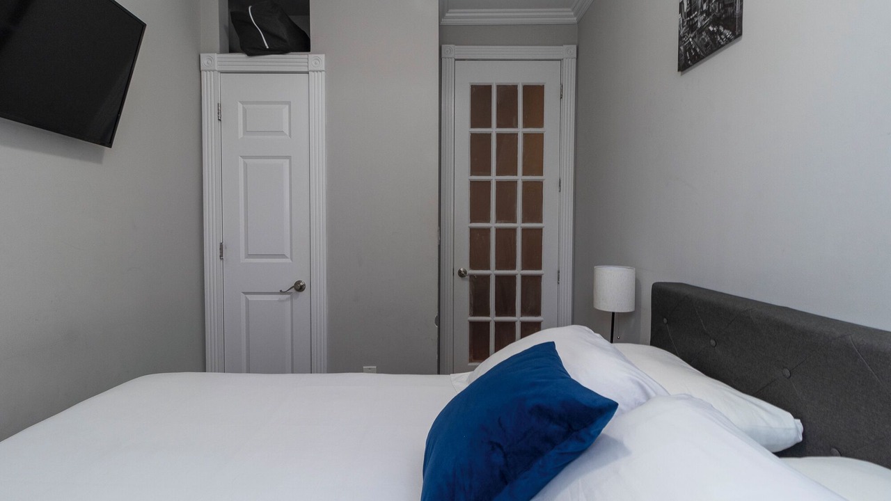 Photo of Bedroom in Kips Bay