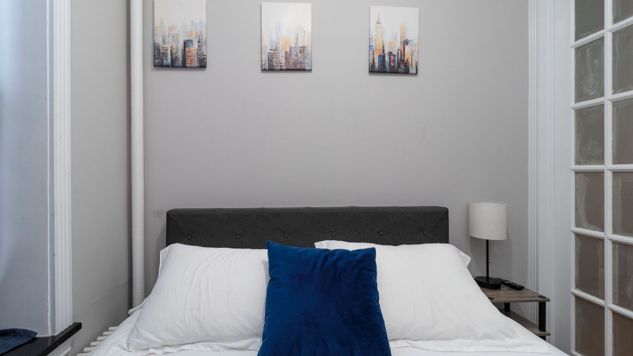Photo of Bedroom in Kips Bay