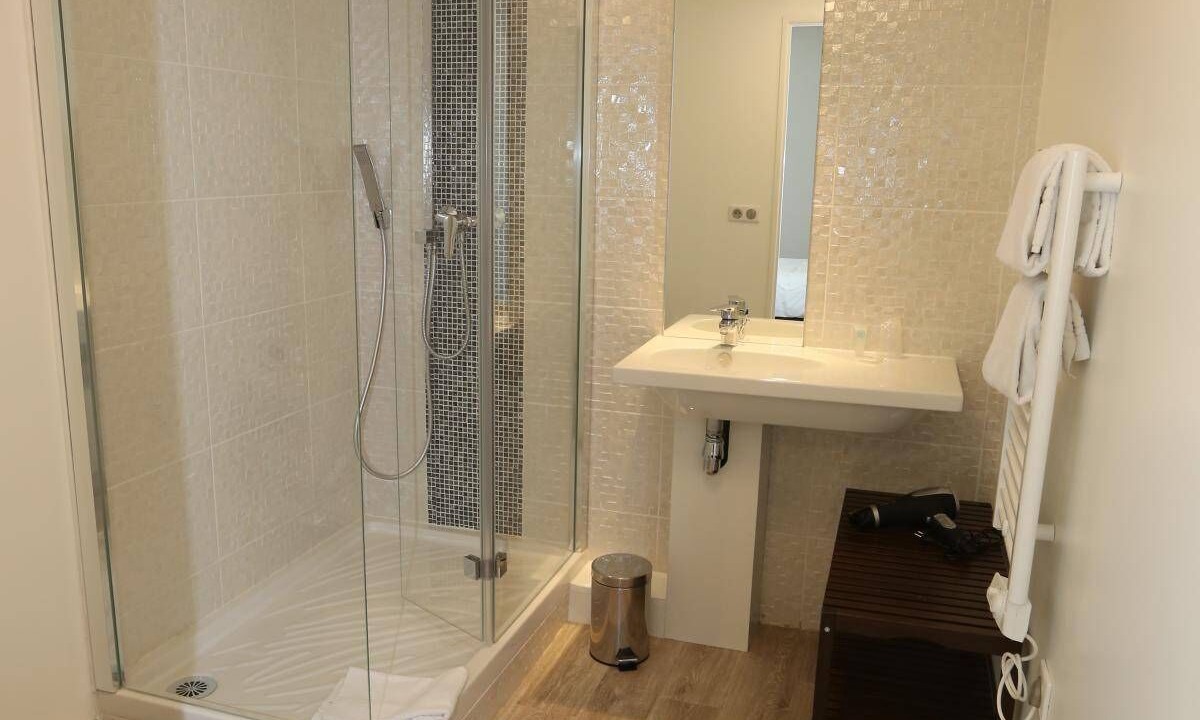 Photo of Bathroom in Blanquefort