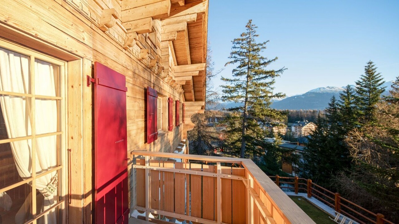 Photo of Patio Balcony in Noes