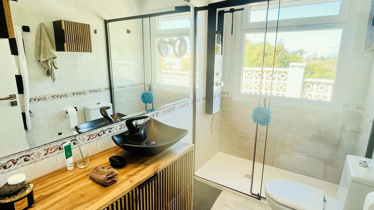 Photo of Bathroom in La Marina