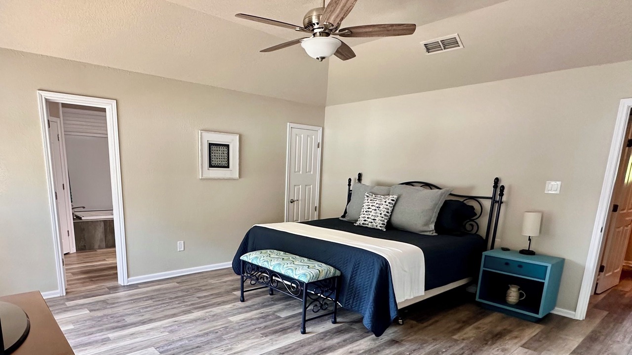Photo of Bedroom in White Settlement