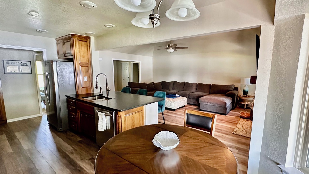 Photo of Livingroom in White Settlement