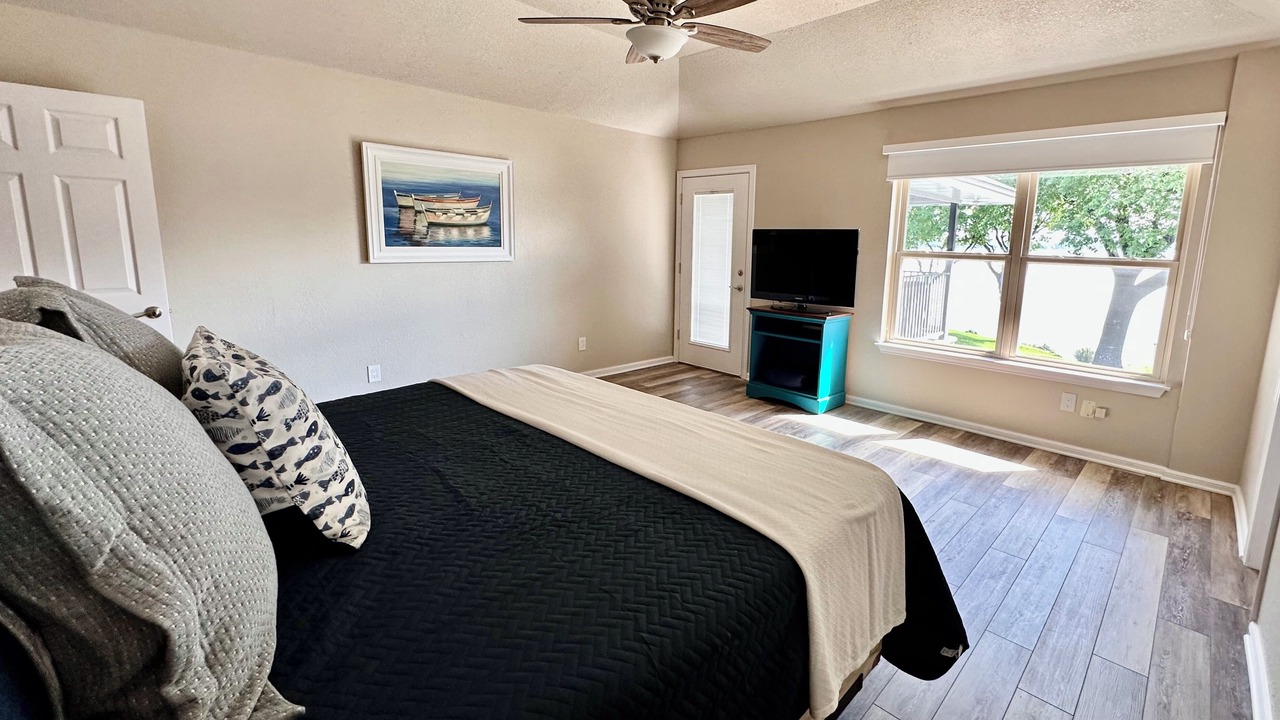 Photo of Bedroom in White Settlement