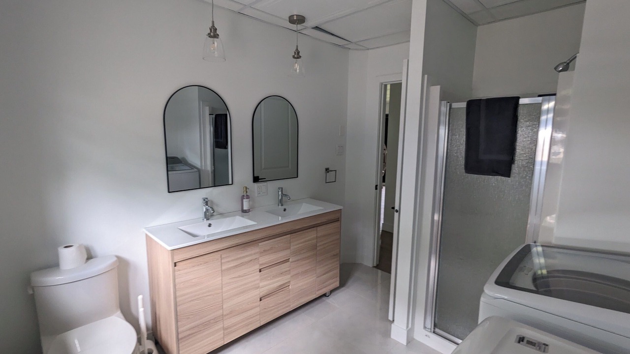 Photo of Bathroom in Shawinigan