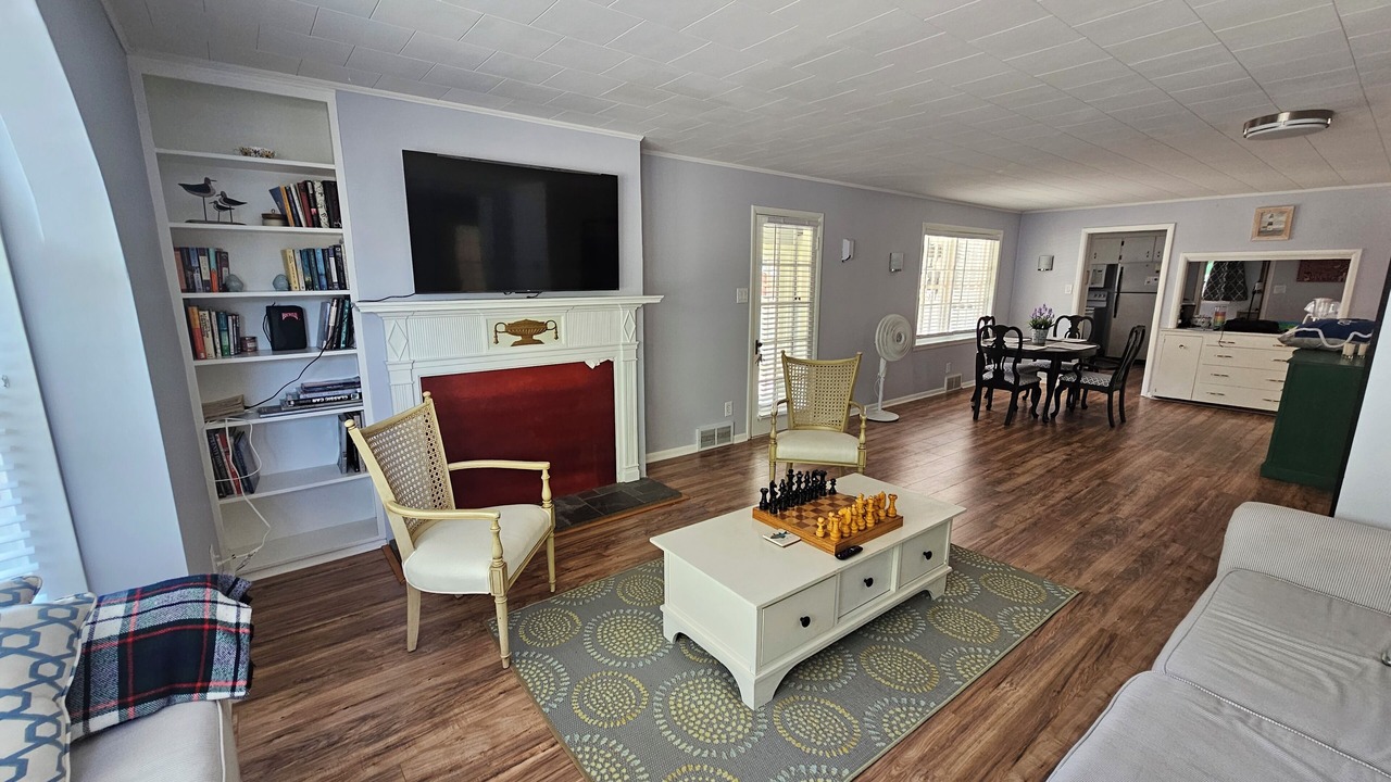 Photo of Livingroom in Manistee