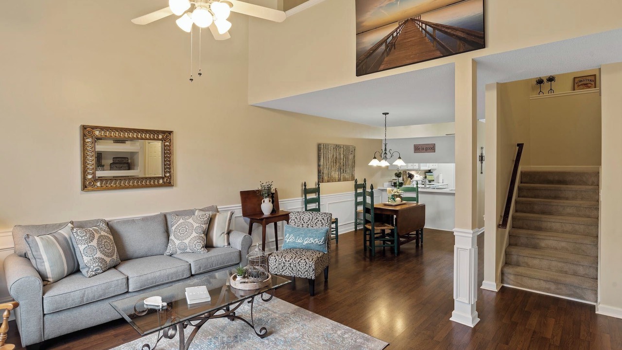 Photo of Livingroom in National Hills