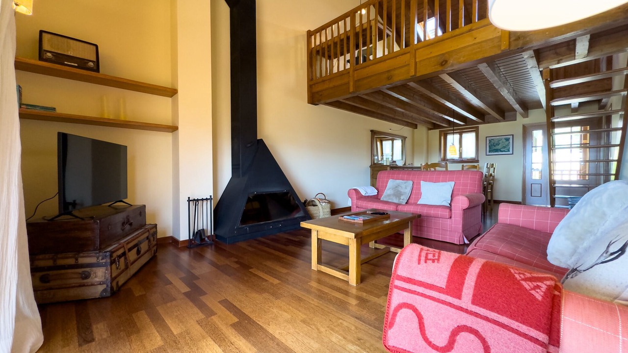 Photo of Livingroom in Nahuja