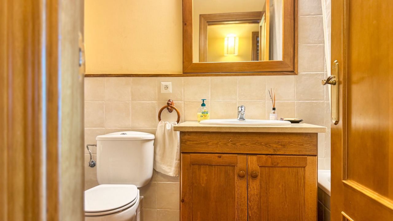 Photo of Bathroom in Nahuja